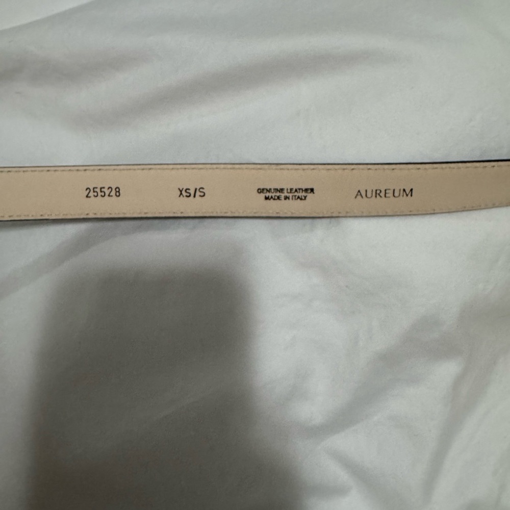 AUREUM NO. 10 Black Leather Belt with Gold Buckle - Picture 2 of 4